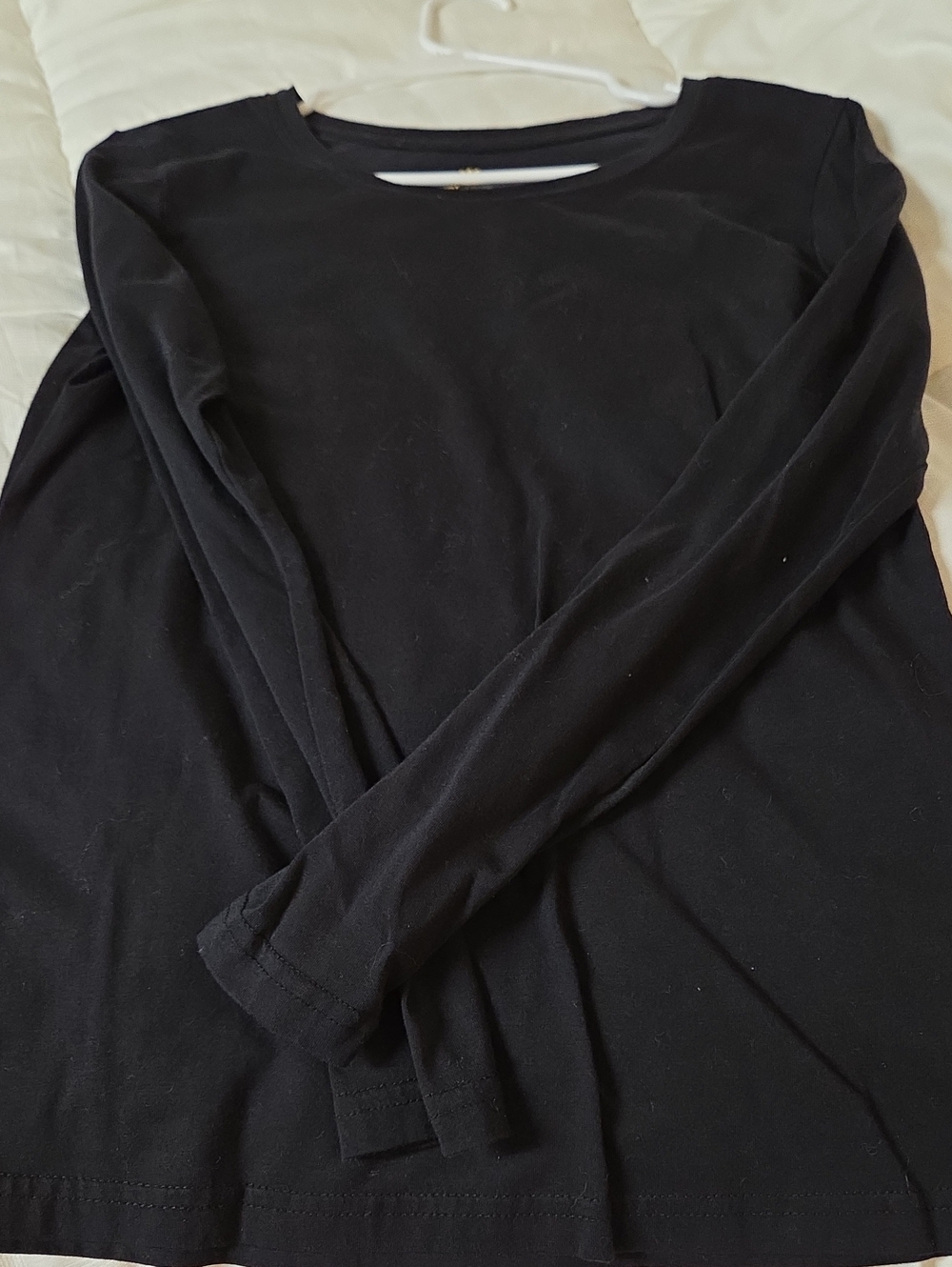 Long-Sleeve Crewneck Shirt